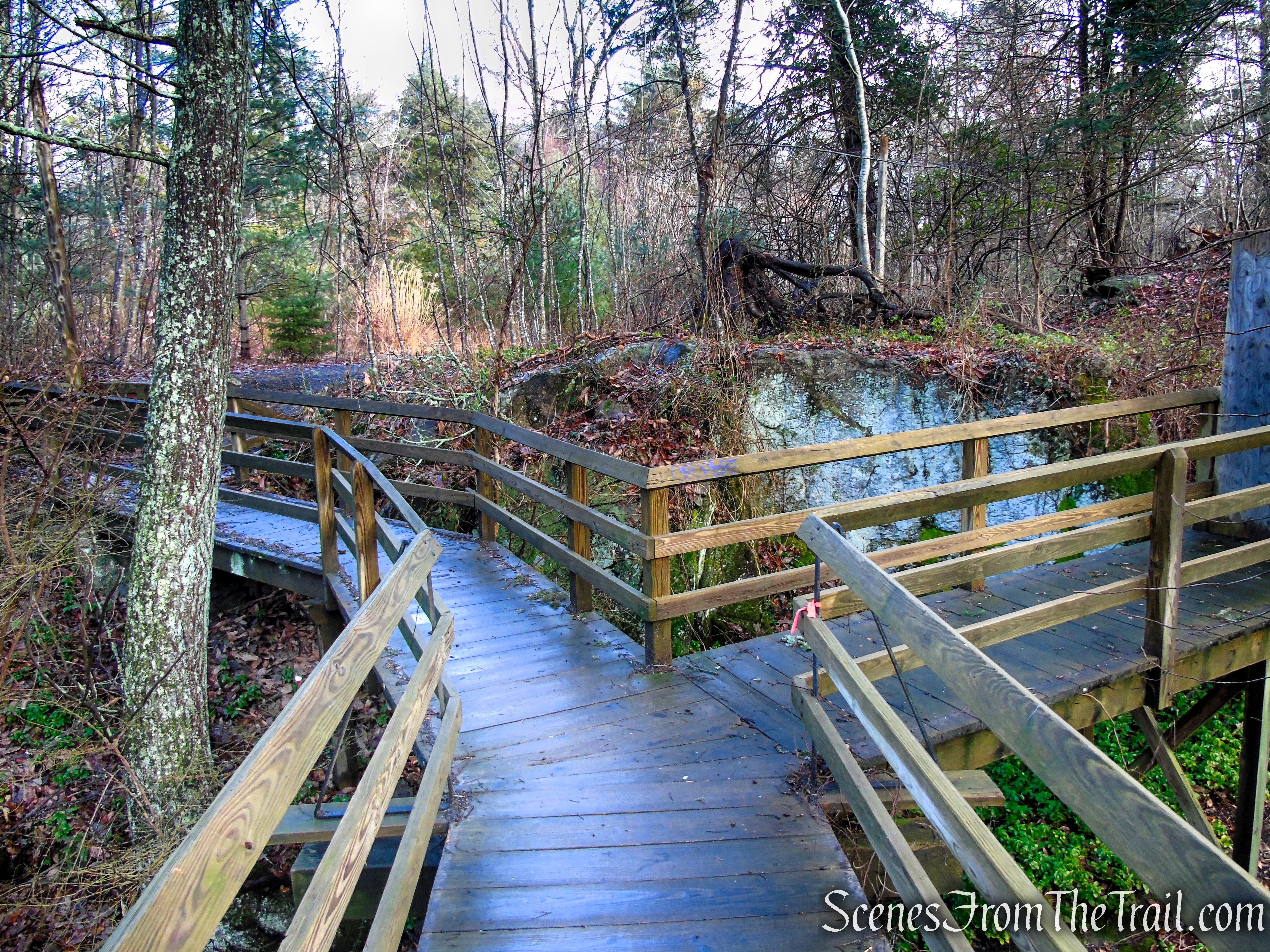Trestle bridge - Pomerance Park